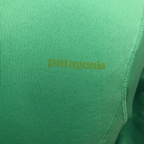 Patagonia ladies activewear half zip top size xs - Picture 2 of 5